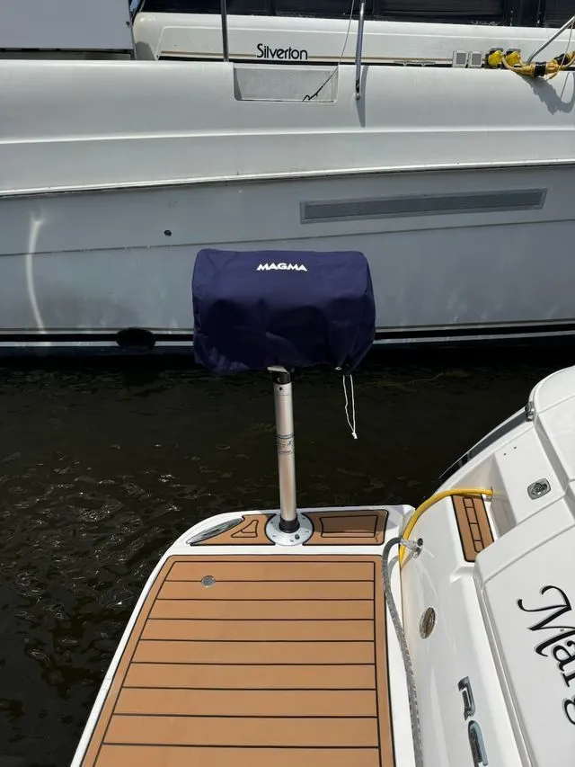 Slide: The Image of Regal 3360 Window Express 2008 with Magma grill on deck. - 11