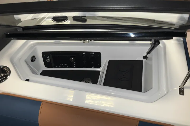 Slide: The Image of Nautique GS22SUPER AIR 2026 - 43