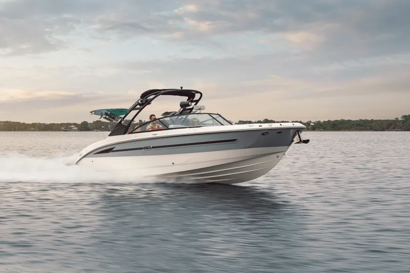 The Image of Sea Ray SDX 270 Surf 2025 - 3
