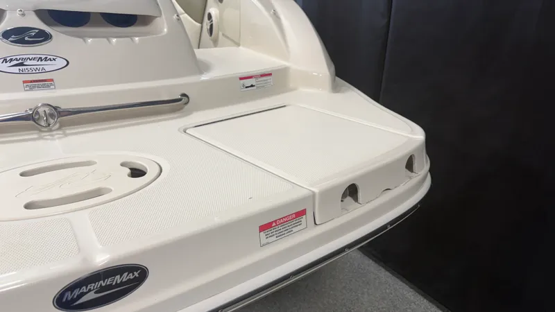 Slide: The Image of Sea Ray 200 SUNDECK 2007 - 10