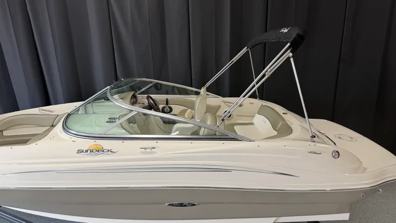 Slide: The Image of Sea Ray 200 SUNDECK 2007 - 5