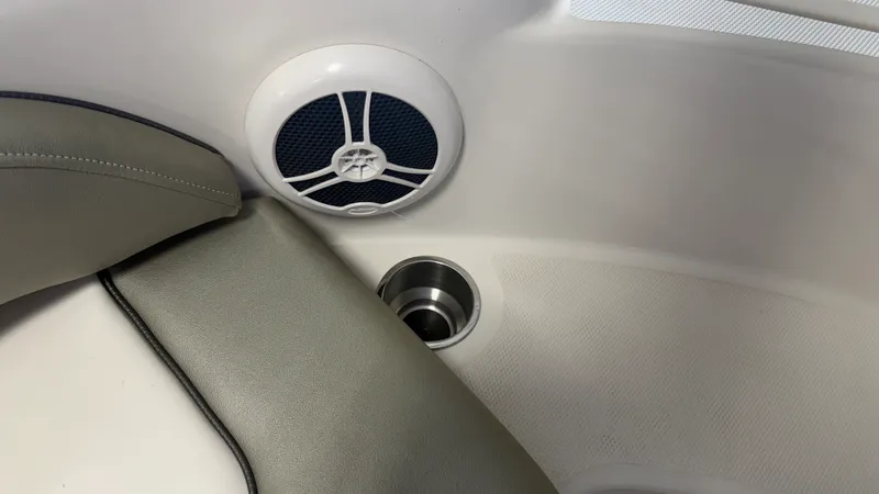 Slide: The Image of Sea Ray 200 SUNDECK 2007 - 64