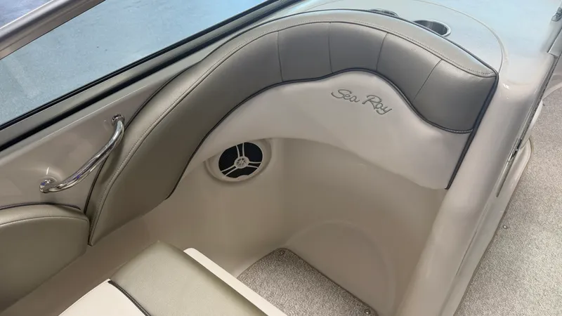 Slide: The Image of Sea Ray 200 SUNDECK 2007 - 32
