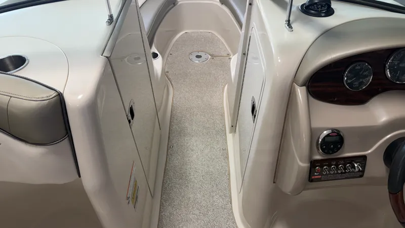 Slide: The Image of Sea Ray 200 SUNDECK 2007 - 45
