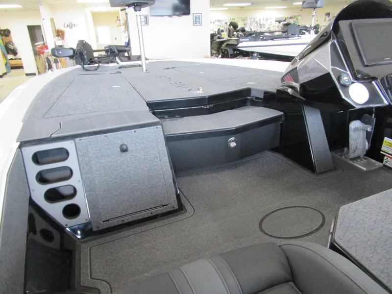 Slide: The Image of Vexus VXS 21 2025 - 5