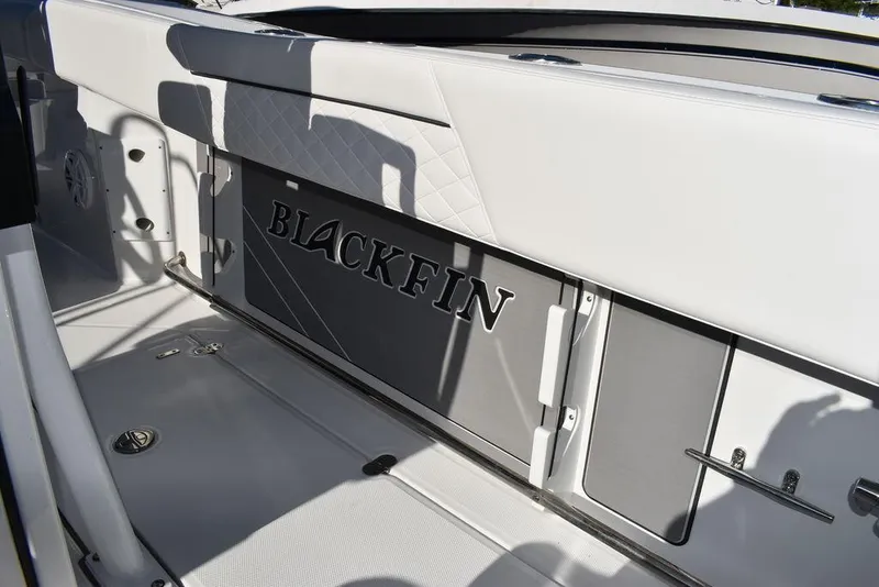 Slide: The Image of Blackfin 272CC 2023 - 55