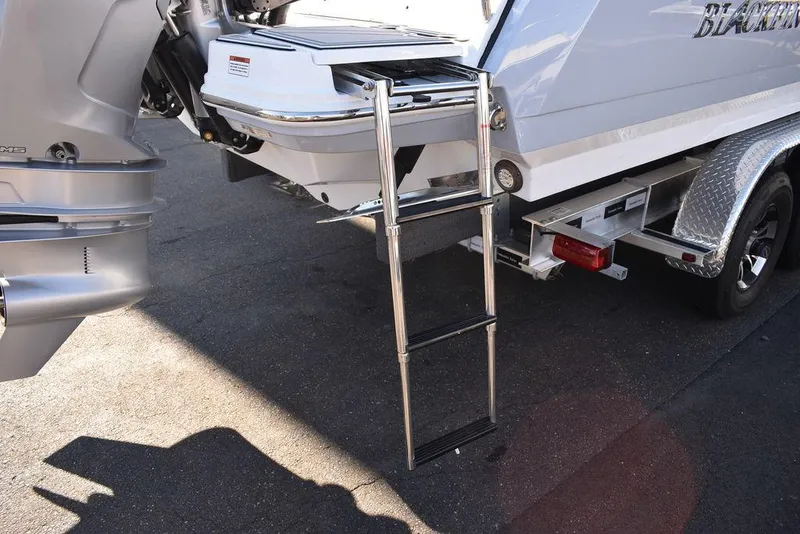 Slide: The Image of Blackfin 272CC 2023 - 62