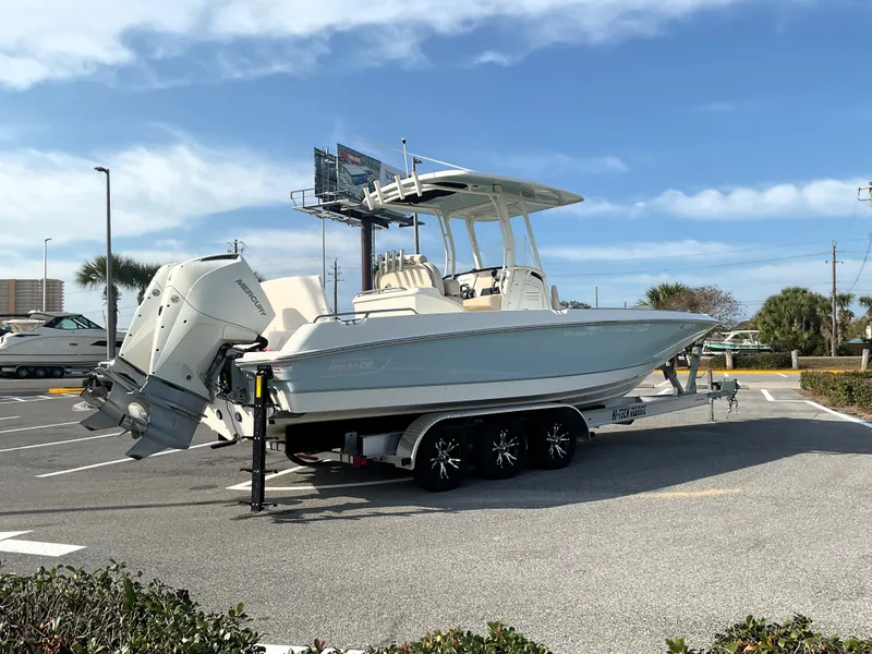 Slide: The Image of Boston Whaler 270 Dauntless 2019 - 3