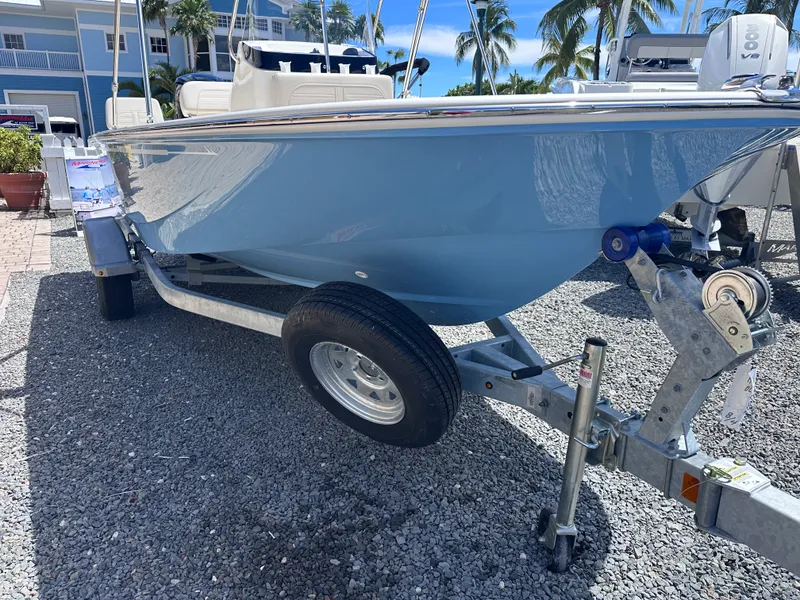 Slide: The Image of Boston Whaler 170 Montauk 2026 - 3