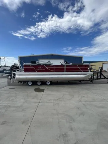 Slide: The Image of Veranda VR22RC Bi-Toon 2023 - 1