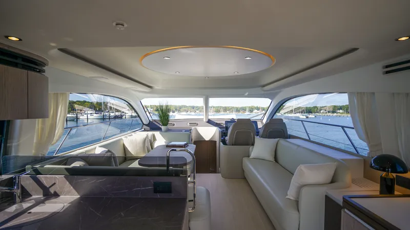 Slide: The Image of Azimut Fly 53 2026 - 19