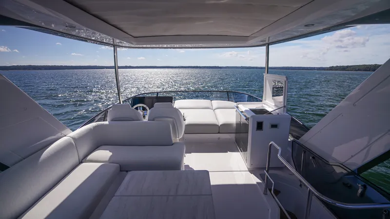 Slide: The Image of Azimut Fly 53 2026 - 48