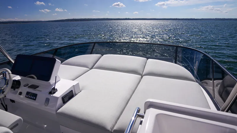 Slide: The Image of Azimut Fly 53 2026 - 51