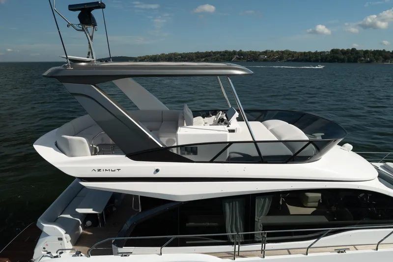 Slide: The Image of Azimut Fly 53 2026 - 56