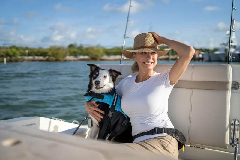 Slide: The Image of Boston Whaler 280 Dauntless 2023 - 118