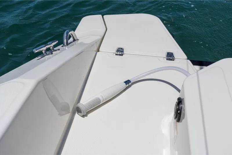 Slide: The Image of Boston Whaler 280 Dauntless 2023 - 98
