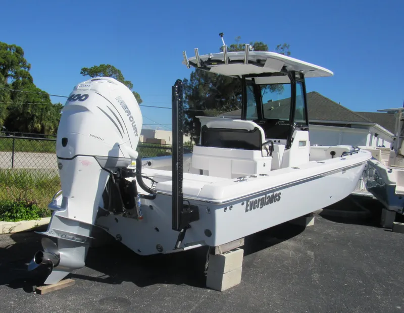Slide: The Image of 2023 Everglades 253 CC boat with Mercury Verado engine on display. - 13