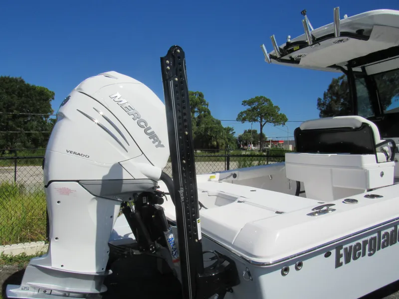 Slide: The Image of 2023 Everglades 253 CC boat with Mercury Verado outboard engine. - 28