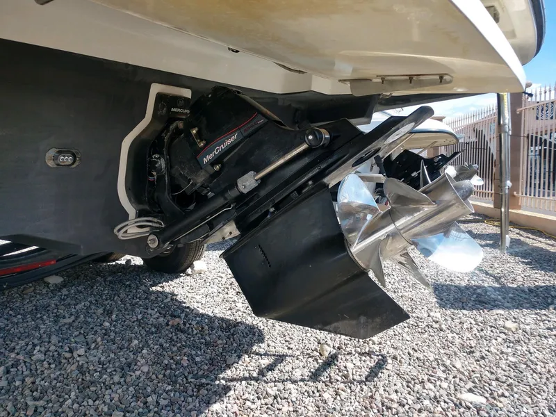 Slide: The Image of Close-up of 2018 Sea Ray SLX 280 boat's MerCruiser engine and propeller. - 8