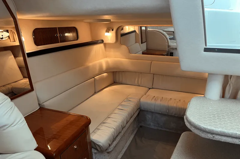 Slide: The Image of Sea Ray 340 Sundancer 2000 - 18