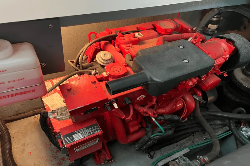 Slide: The Image of Sea Ray 340 Sundancer 2000 - 26