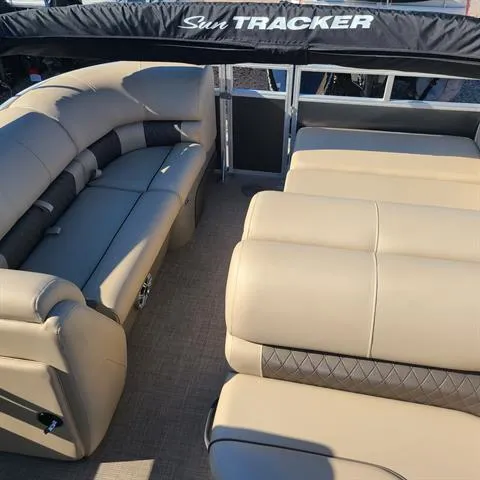 Slide: The Image of Interior seating of 2023 Sun Tracker Party Barge 22 RF XP3 pontoon boat. - 4