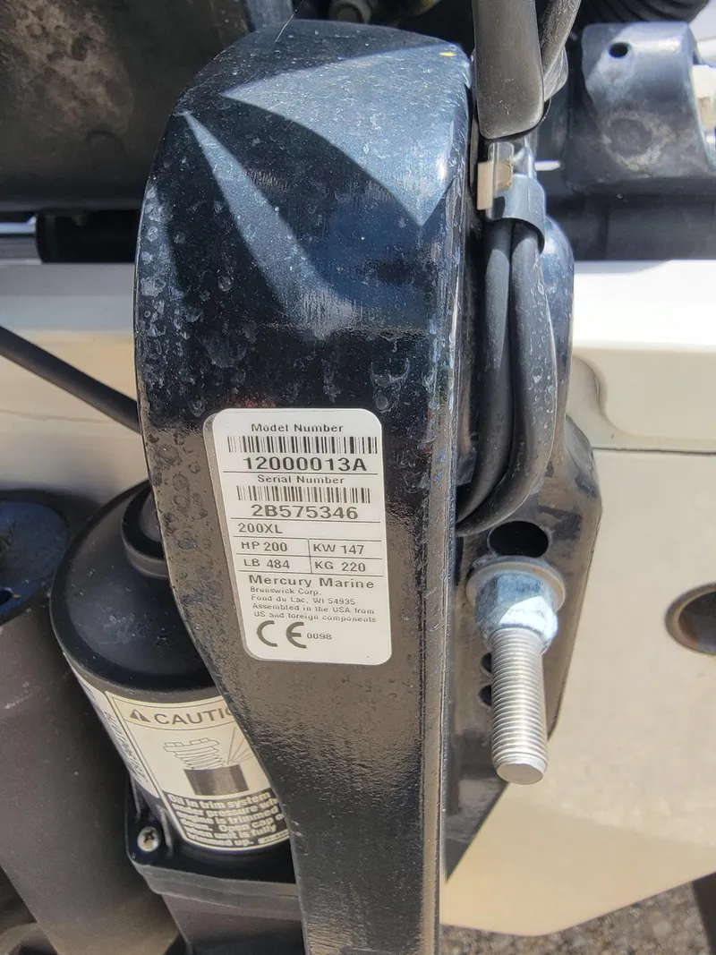 Slide: The Image of 2019 Glastron GTD 220 boat engine serial number and specifications label. - 3