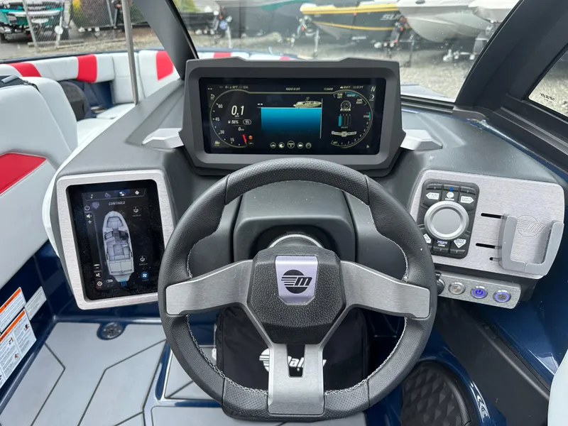 Slide: The Image of Malibu Wakesetter 21 LX 2023 - 12