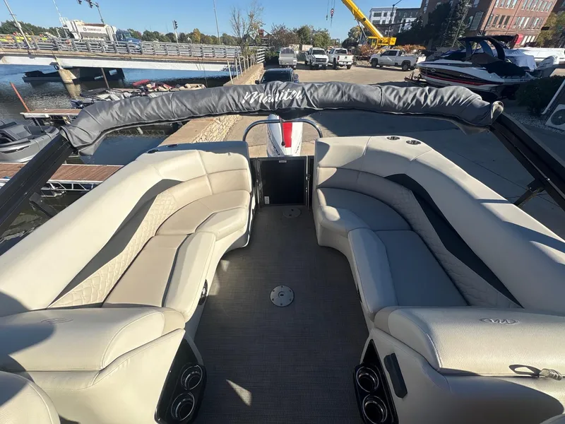 Slide: The Image of Manitou 23 Encore RF SHP 575 2022 - 12