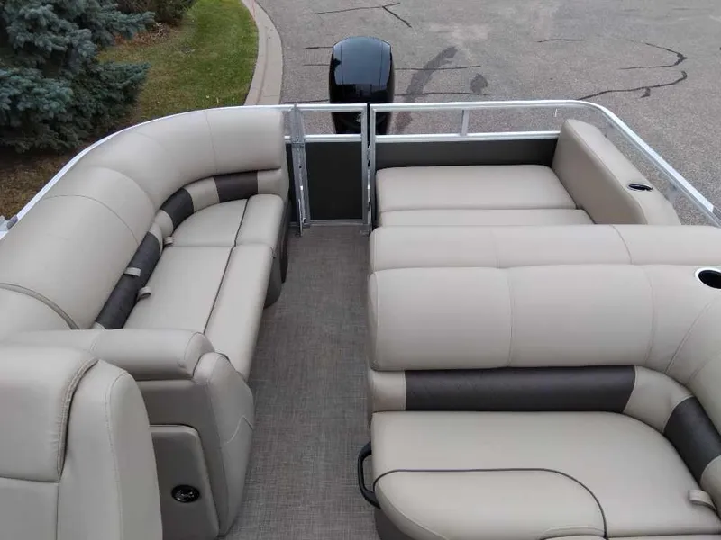 Slide: The Image of 2023 Sun Tracker Party Barge 22 RF DLX with spacious seating and modern design. - 5