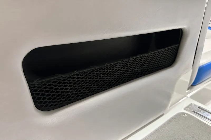 Slide: The Image of Centurion SV 233 2012 - 50