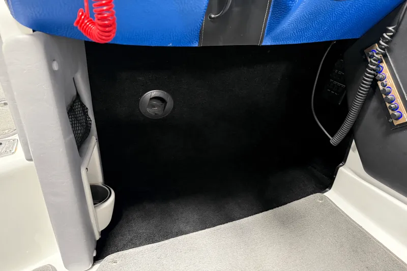 Slide: The Image of Centurion SV 233 2012 - 55