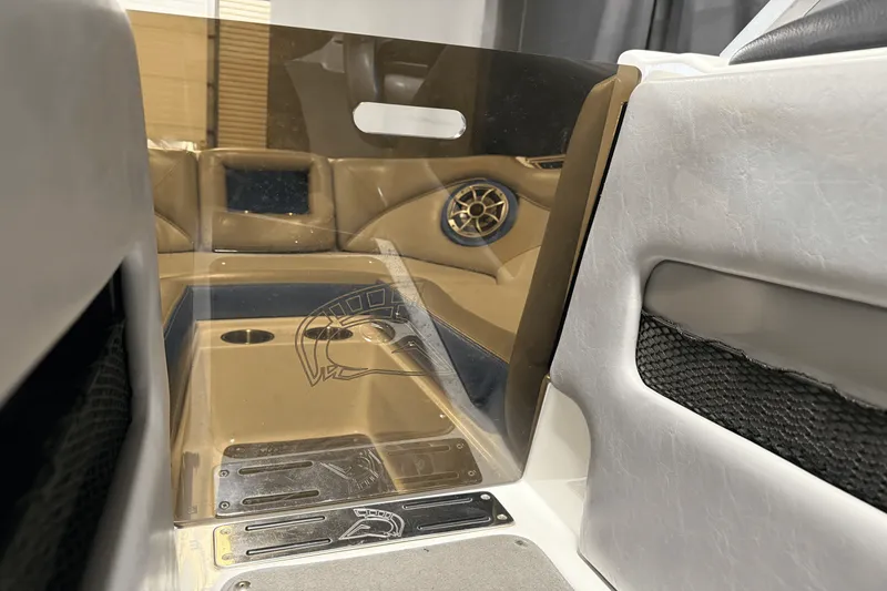 Slide: The Image of Centurion SV 233 2012 - 78