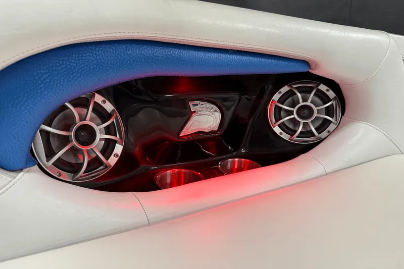 Slide: The Image of Centurion SV 233 2012 - 84