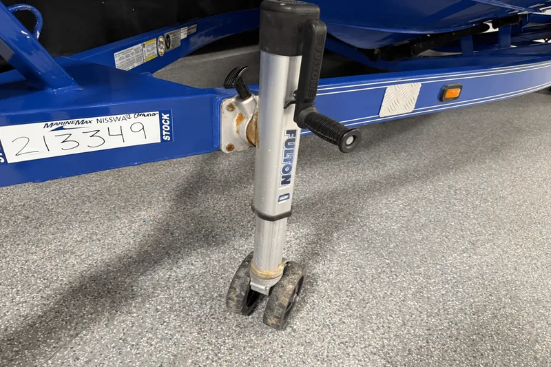 Slide: The Image of Centurion SV 233 2012 - 92