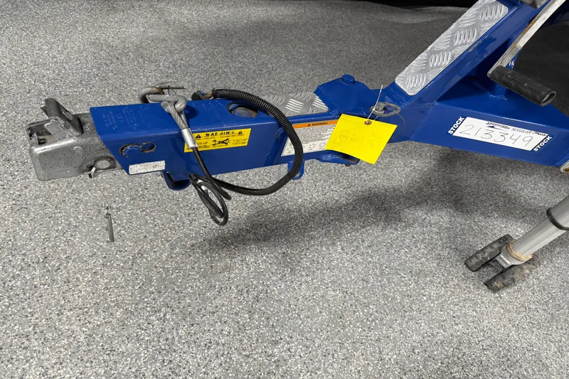 Slide: The Image of Centurion SV 233 2012 - 94