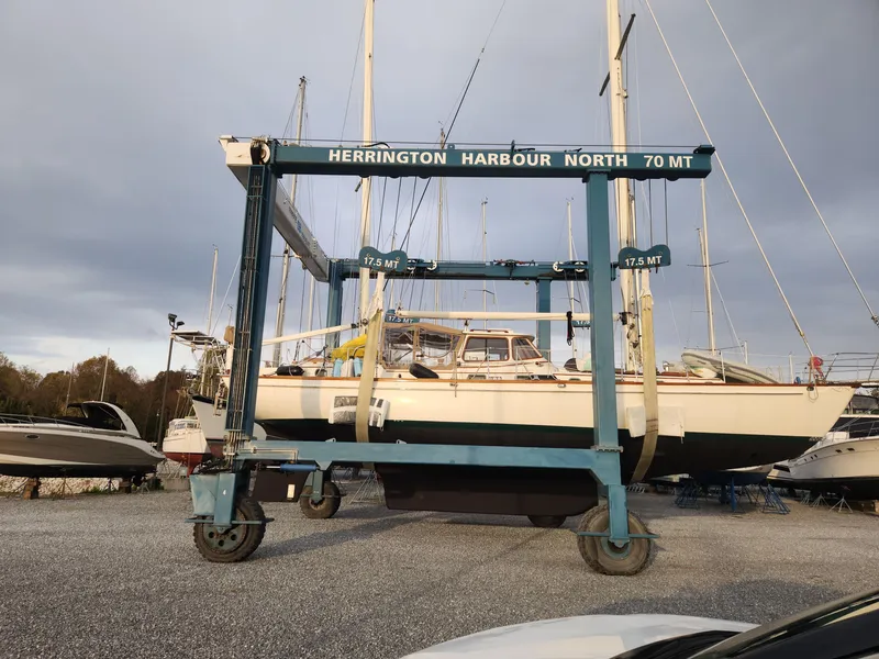 Slide: The Image of 1984 Shannon Aegean 51 sailboat in Herrington Harbour North boat lift. - 39