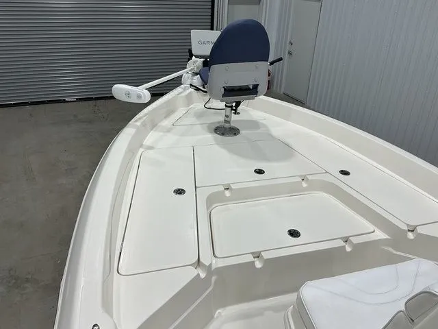Slide: The Image of Skeeter SX2250 2023 - 9