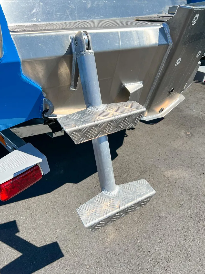 Slide: The Image of Stabi-Craft 1850 Fisher 2026 - 18