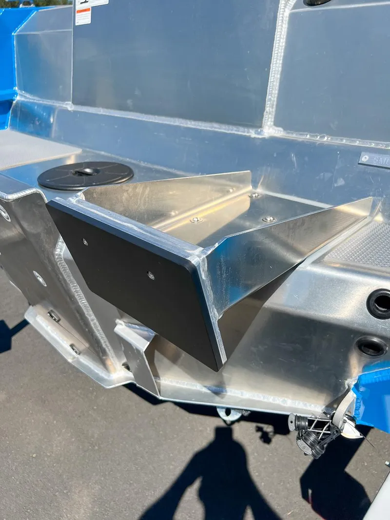 Slide: The Image of Stabi-Craft 1850 Fisher 2026 - 19