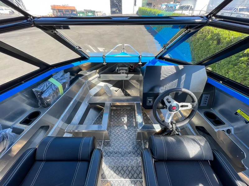 Slide: The Image of Stabi-Craft 1850 Fisher 2026 - 9