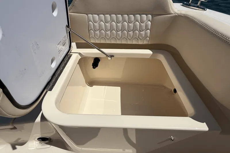 Slide: The Image of Scout 188 Sportfish 2026 - 7