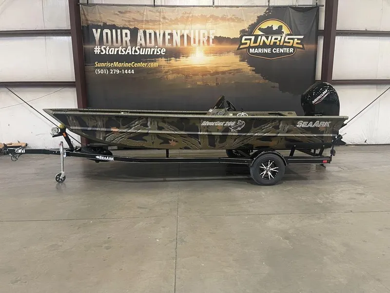 Slide: The Image of 2023 SeaArk RiverCat 200 Side Console boat at Sunrise Marine Center. - 10