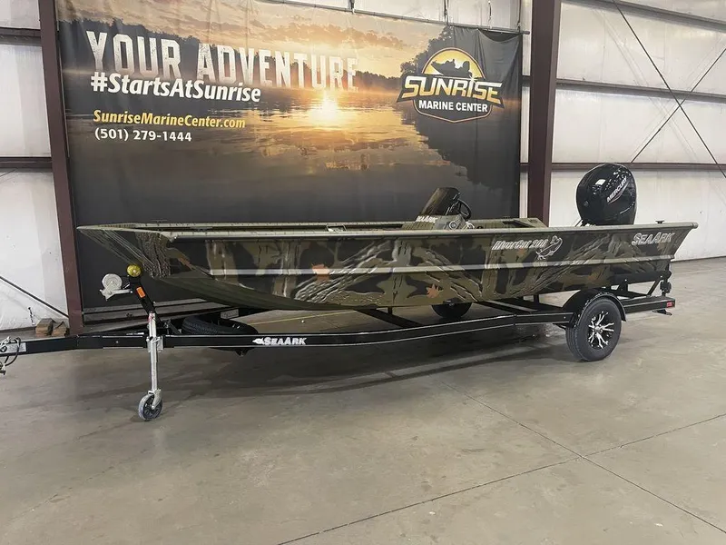 Slide: The Image of 2023 SeaArk RiverCat 200 Side Console boat at Sunrise Marine Center. - 7