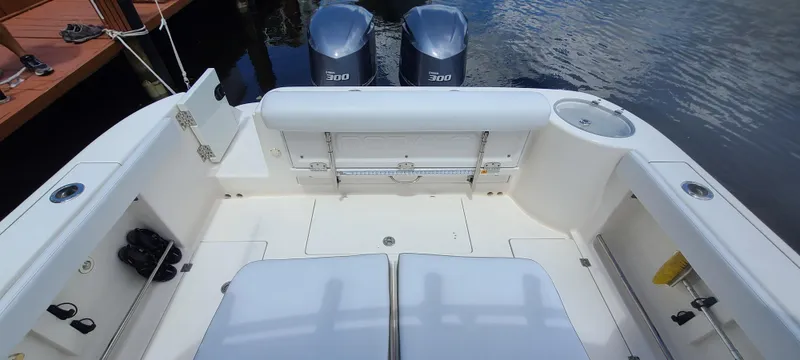 Slide: The Image of 2015 Robalo R300 Center Console boat with twin 300 HP engines. - 10
