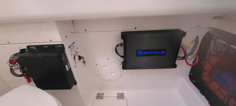 Slide: The Image of 2015 Robalo R300 Center Console electrical components and wiring. - 26