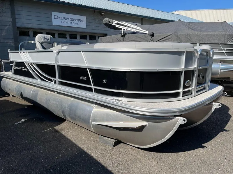 Slide: The Image of South Bay S222CR2 2.75 2023 - 2