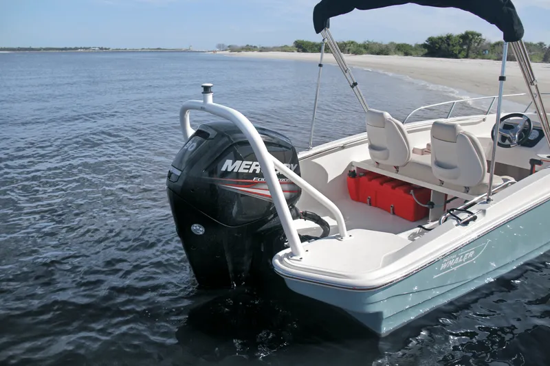 Slide: The Image of Boston Whaler 160 Super Sport 2027 - 36
