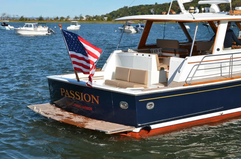 Slide: The Image of Grand Banks Eastbay HX 2000 - 2