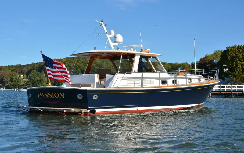 Slide: The Image of Grand Banks Eastbay HX 2000 - 42